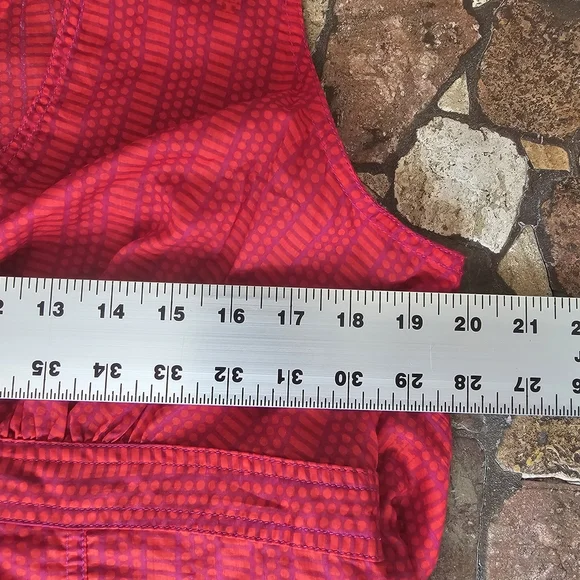 Tory Burch Semi sheer Sleeveless Red And Purple Patterned Blouse, Size Large - Picture 14 of 14